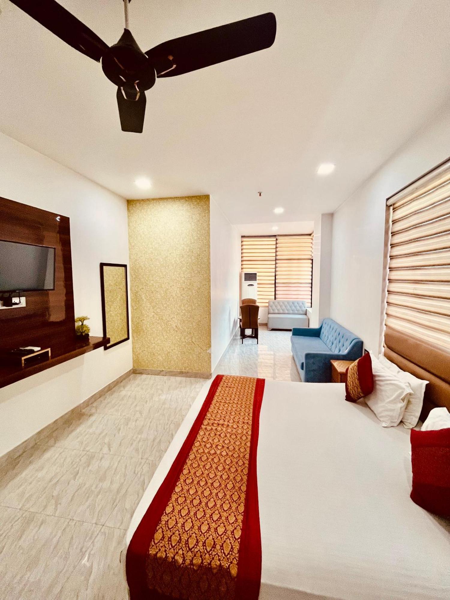 Amora Rooms Dwarka Nueva Delhi Exterior foto