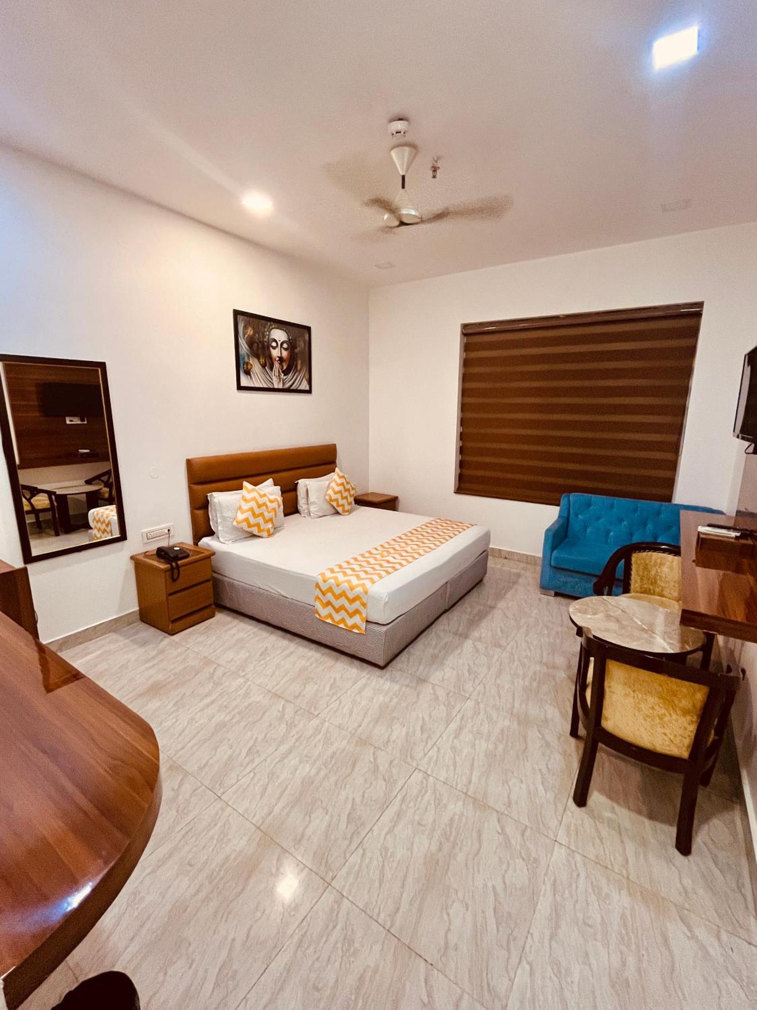 Amora Rooms Dwarka Nueva Delhi Exterior foto