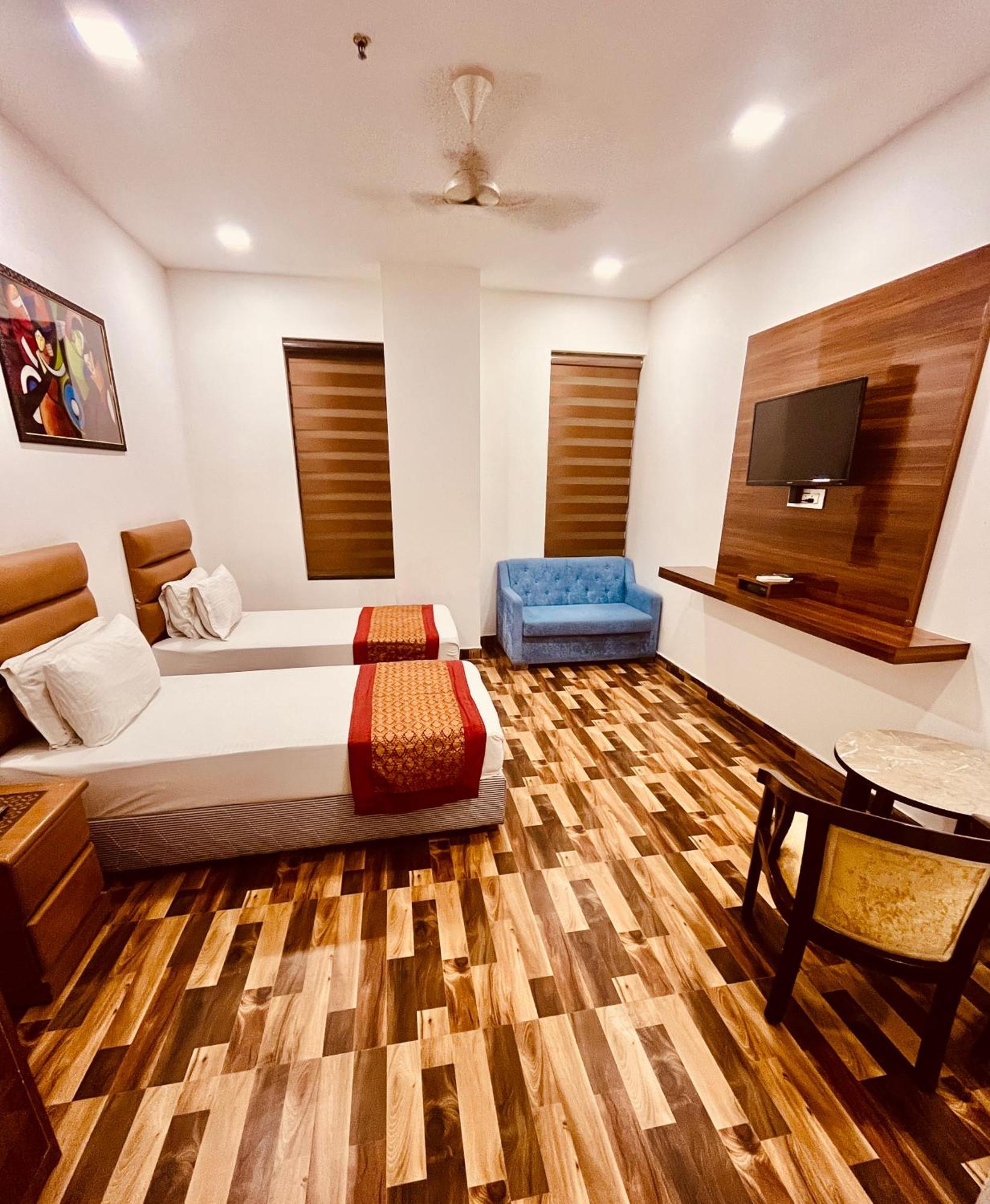 Amora Rooms Dwarka Nueva Delhi Exterior foto